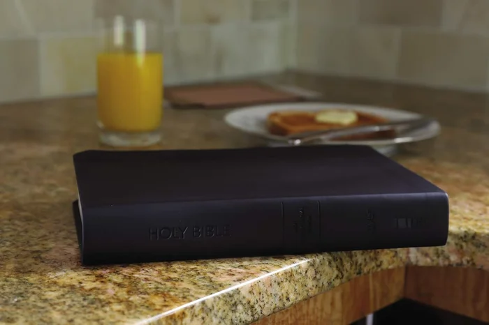 Christian Ethics: A Very Short Introduction - Image 4