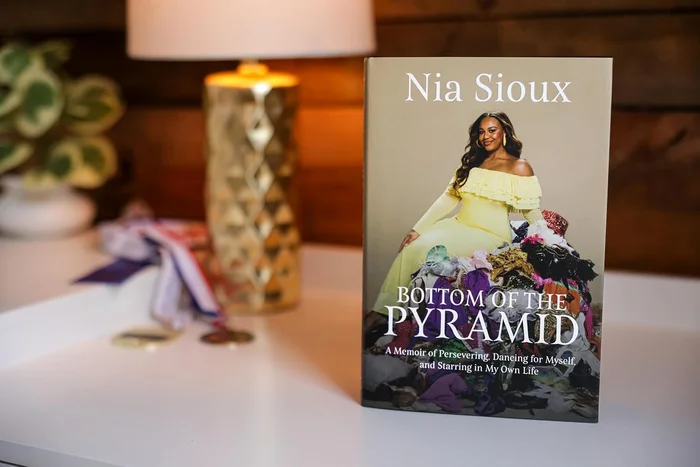 ESV Spiral-Bound Journaling Bible, New Testament (Hardcover): Holy Bible, English Standard Version - Image 2