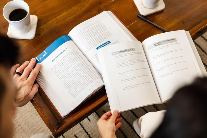 The Hobbit And The Lord Of The Rings: Deluxe Pocket Boxed Set - Image 5